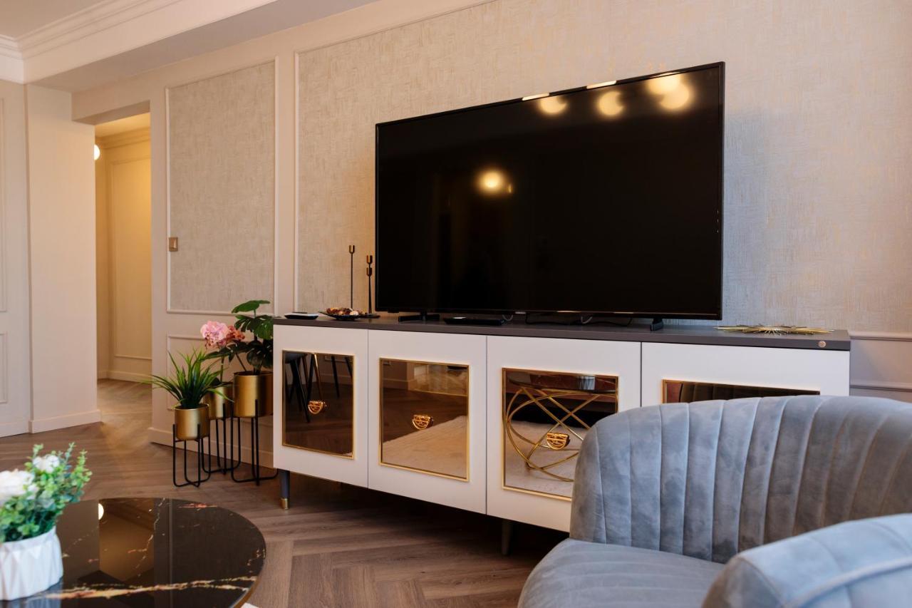 Luxurious Apartment, Best View Timisoara Luaran gambar